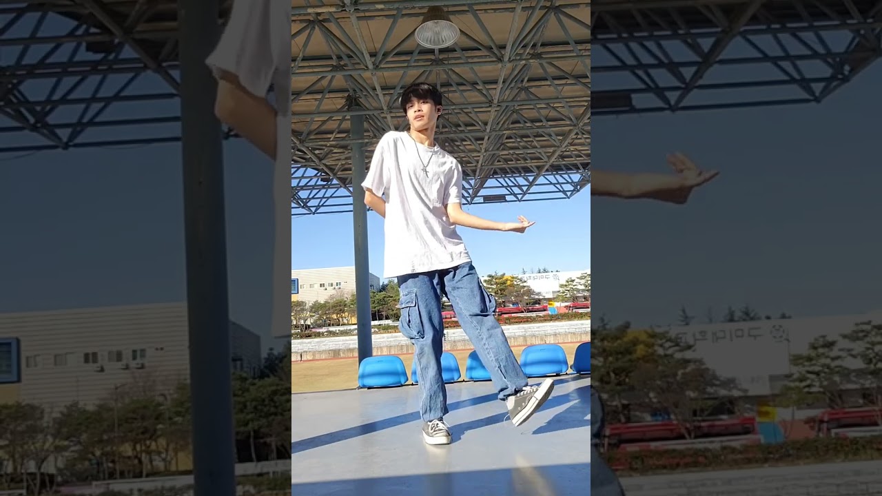 Mandopony - Just Gold (Five nights at freddy's fan song) dance cover