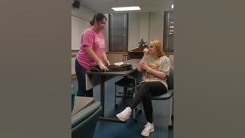 KINE 220: First Aid Splinting Video (Winter 2019)