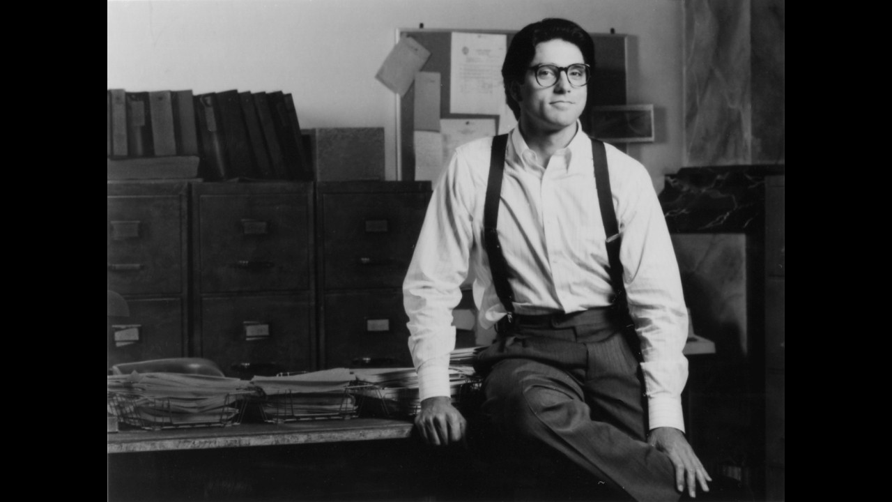 A Day in the Life of Clark Kent | Working 9 to 5!