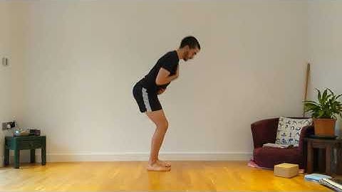 Hinge Error #2 (Excessive Knee Bend) — Nick-E.com Exercise Library