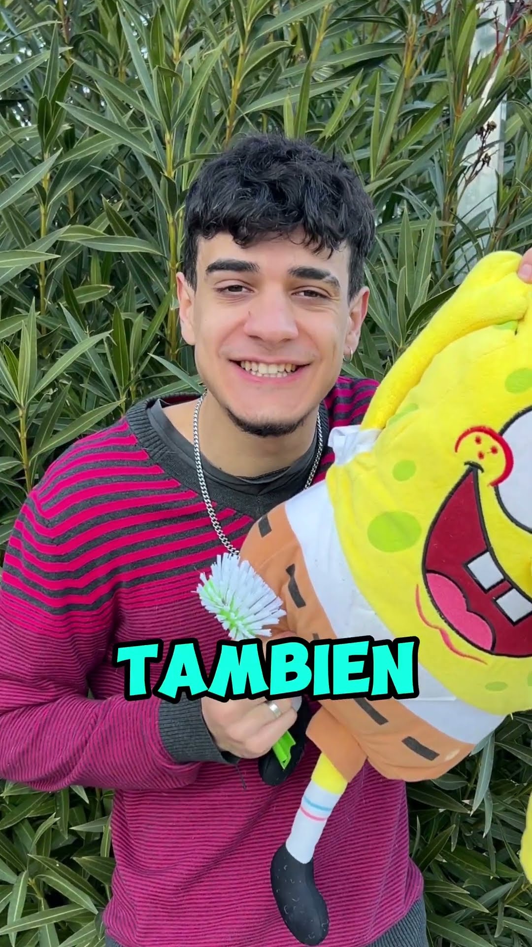 SANTA CLAUS me QUITA los REGALOS pero era EL GRINCH!