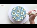 How to make an easy daisy cake