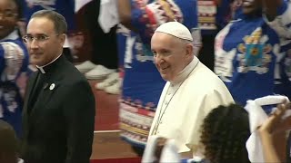 Pope Francis meets young Mozambicans at interreligious event in Maputo | AFP