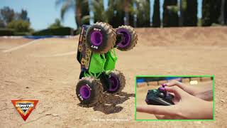 Monster Jam Official 1:15 Remote Control Grave Digger Freestyle Force Monster Truck- Smyths Toys screenshot 5