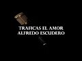 Miniature de la vidéo de la chanson Traficar El Amor