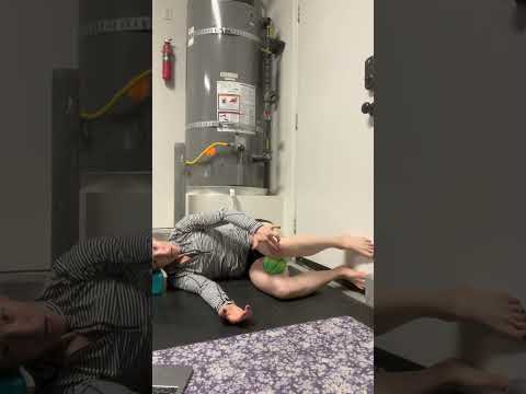 Side lying hip shift / knee rolls