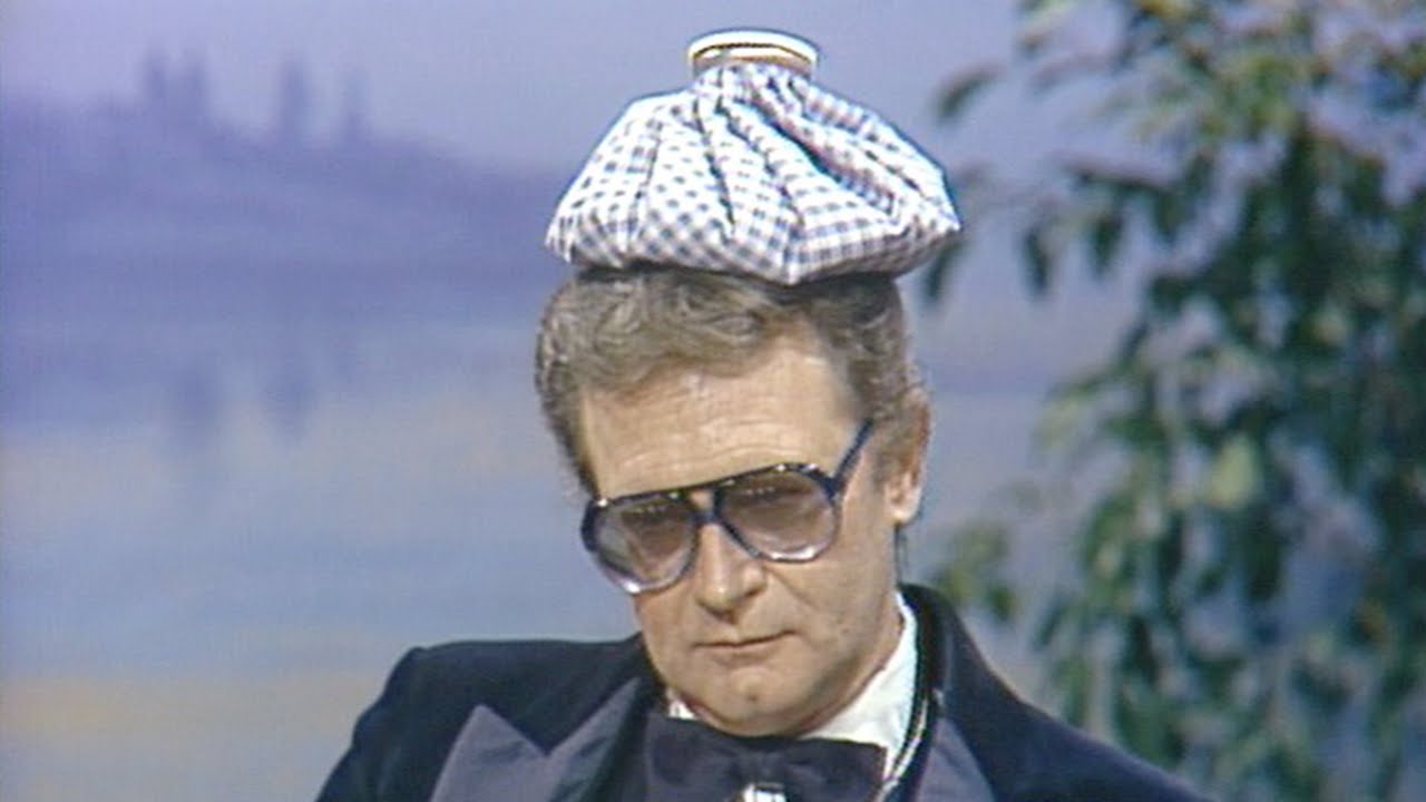 Charles Nelson Reilly Talks With Johnny About Recently Bombing On Broadway, On Carson Tonight Show