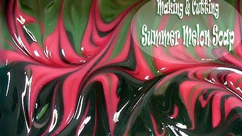 Handmade Soap Luna Swirl Technique