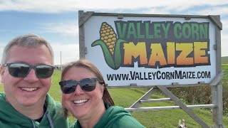 Loads of fun in the WORLD'S LARGEST Corn Maze! 🌽 (Valley Corn Maize/ East Grand Forks, ND Adventure)