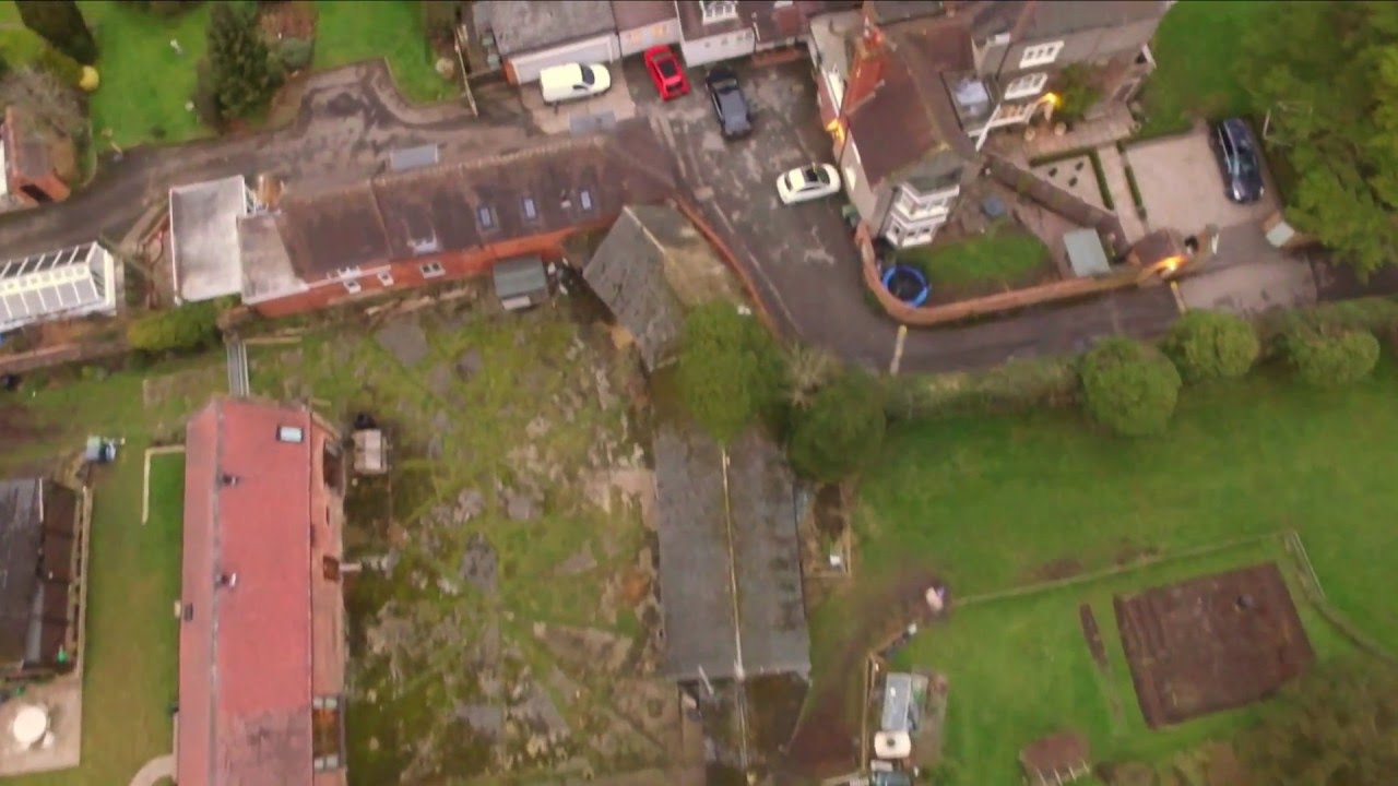 DRONING IN BELBROUGHTON