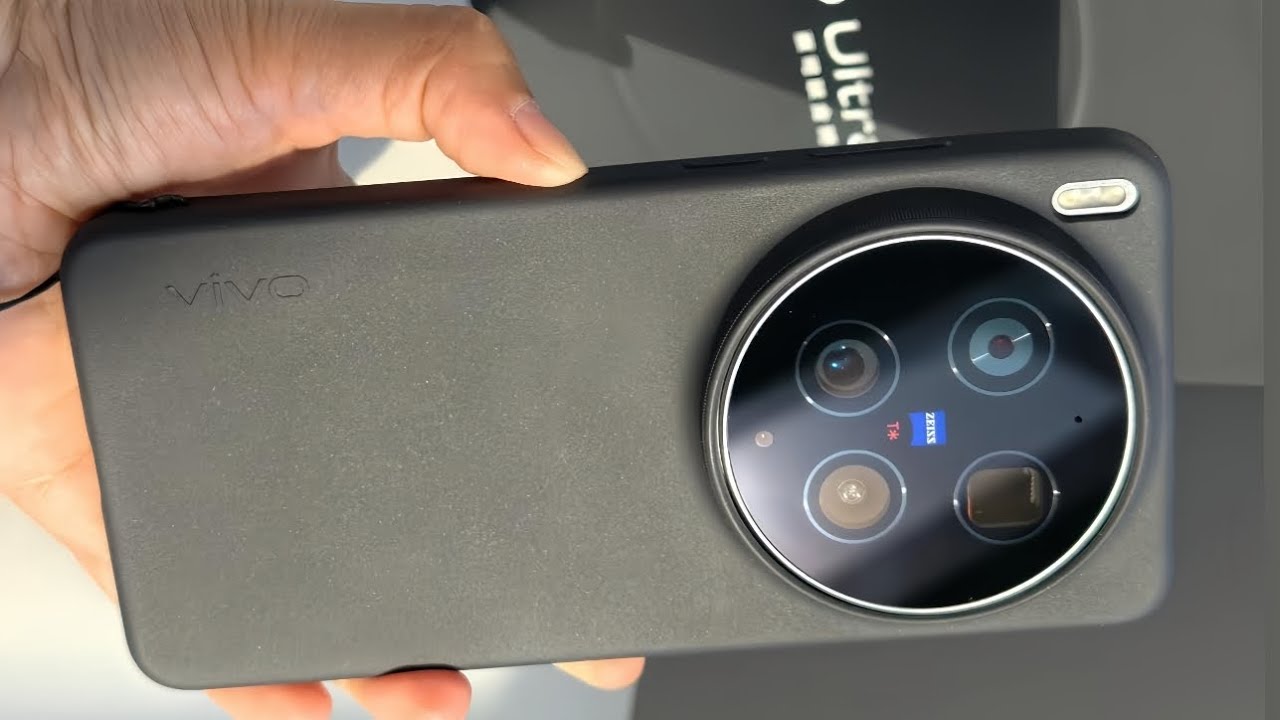 VIVO X300 Ultra Black UNBOXING Hand's On 🔥 - YouTube