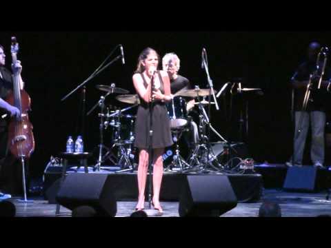 Nikki Yanofsky sings "God Bless The Child" in 2009