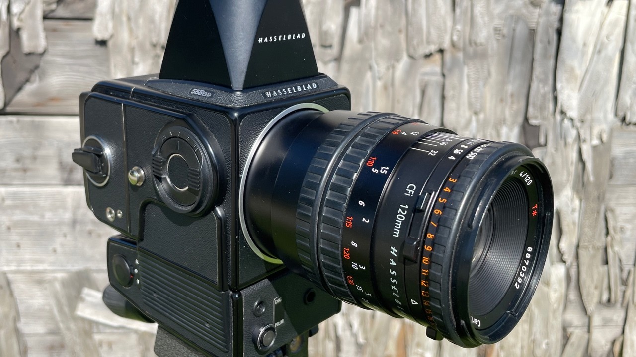 Hasselblad Makro 120mm Lens Back From Service - YouTube