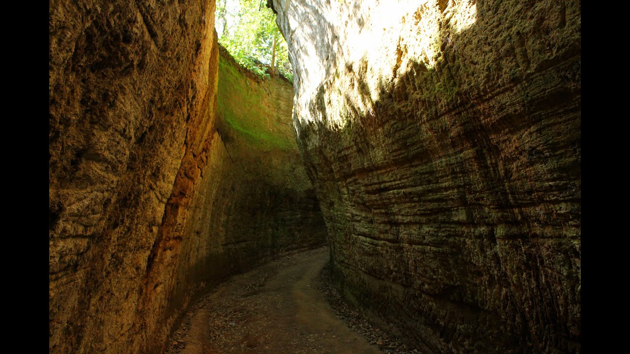 Toscana Etrusca: la Via Cava di Poggio Prisca a Sovana (archeologia e Gopro)