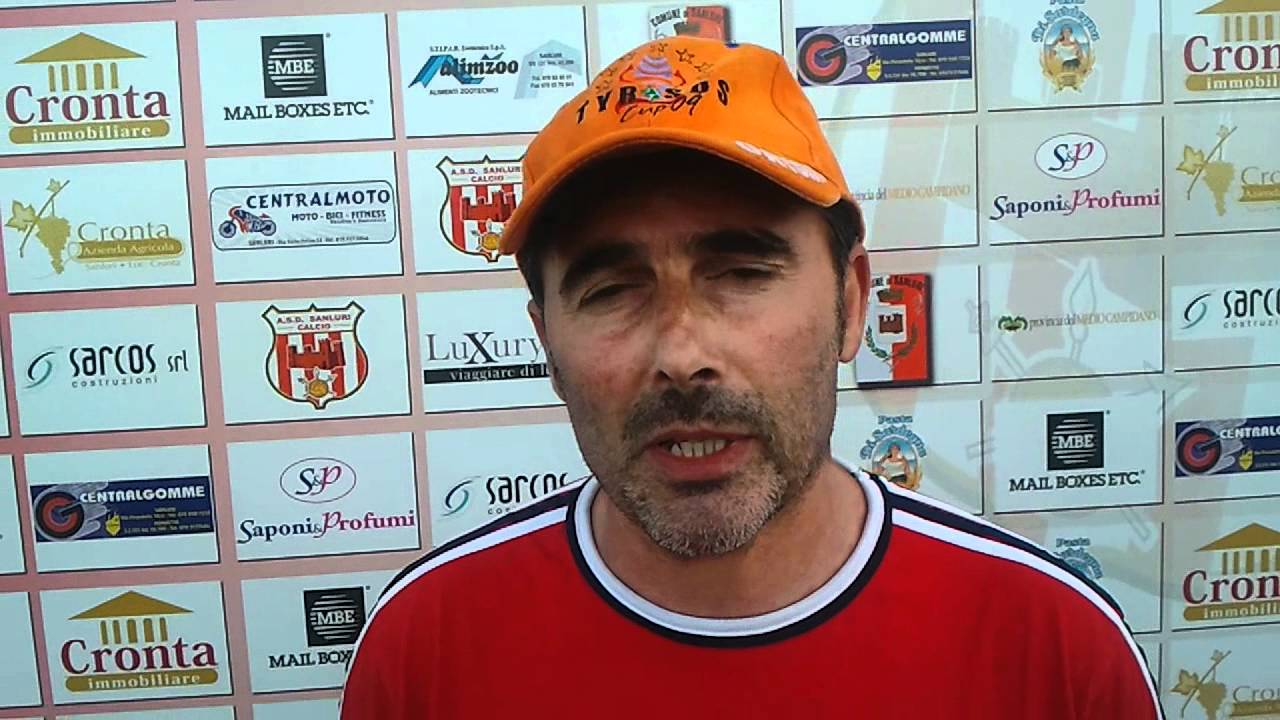 renato piras Oristano Calcio.3gp - YouTube