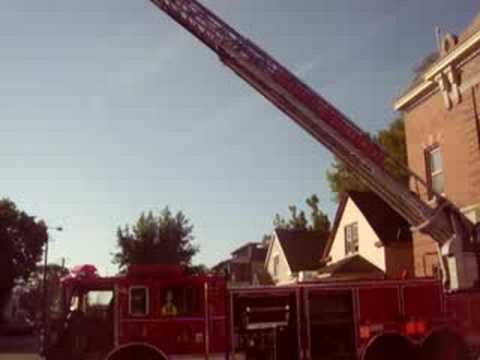 Detroit Ladder 13 - YouTube