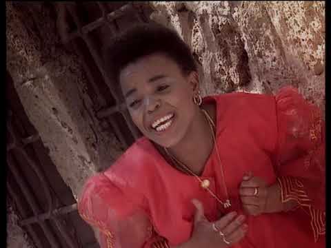 Rebecca Malope Uthando Lwam' (Alternative Video HD)