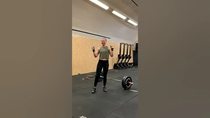 Snatch: 75 x 1 rep by Lydia Burke