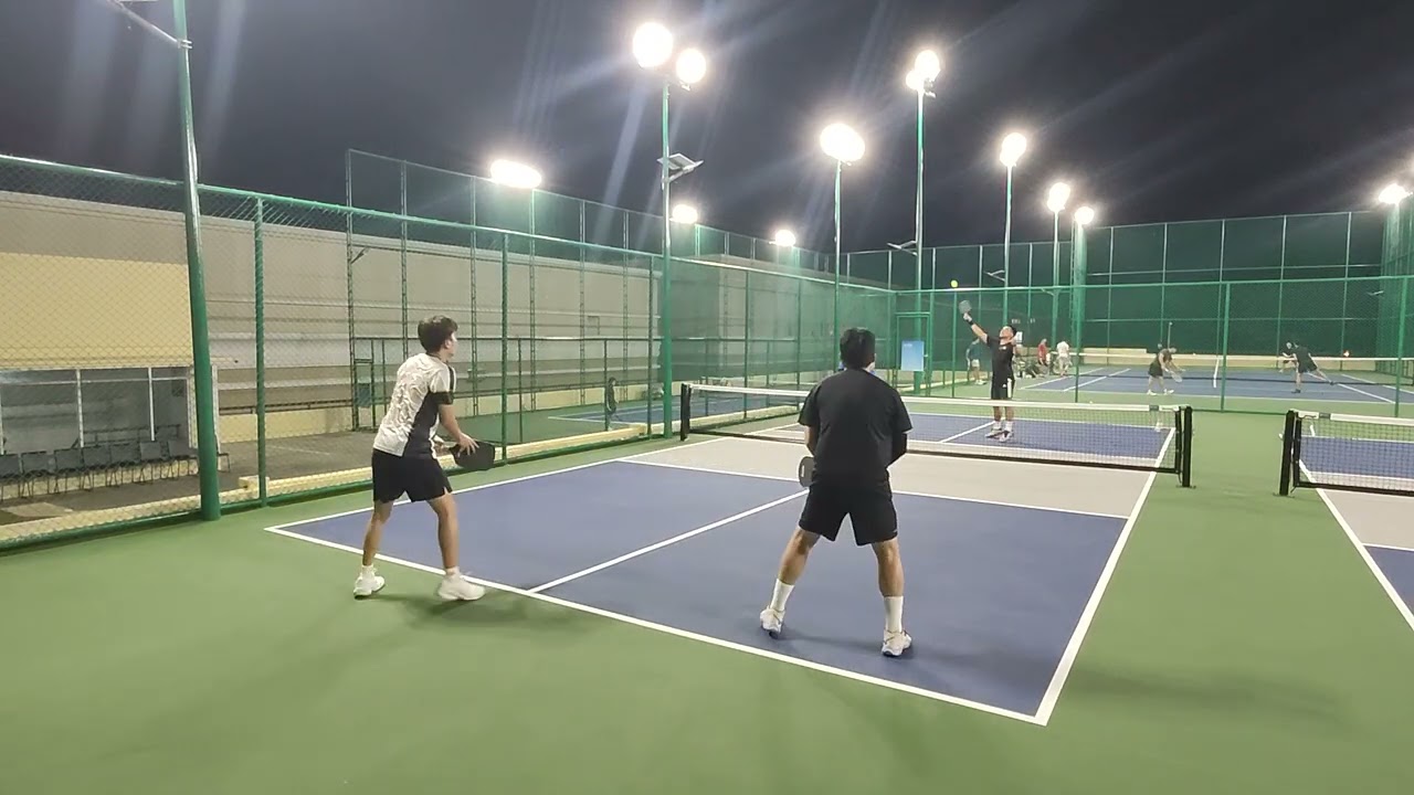 @TheWalk : Benz + Dunk Vs P'Note + Beer SET3