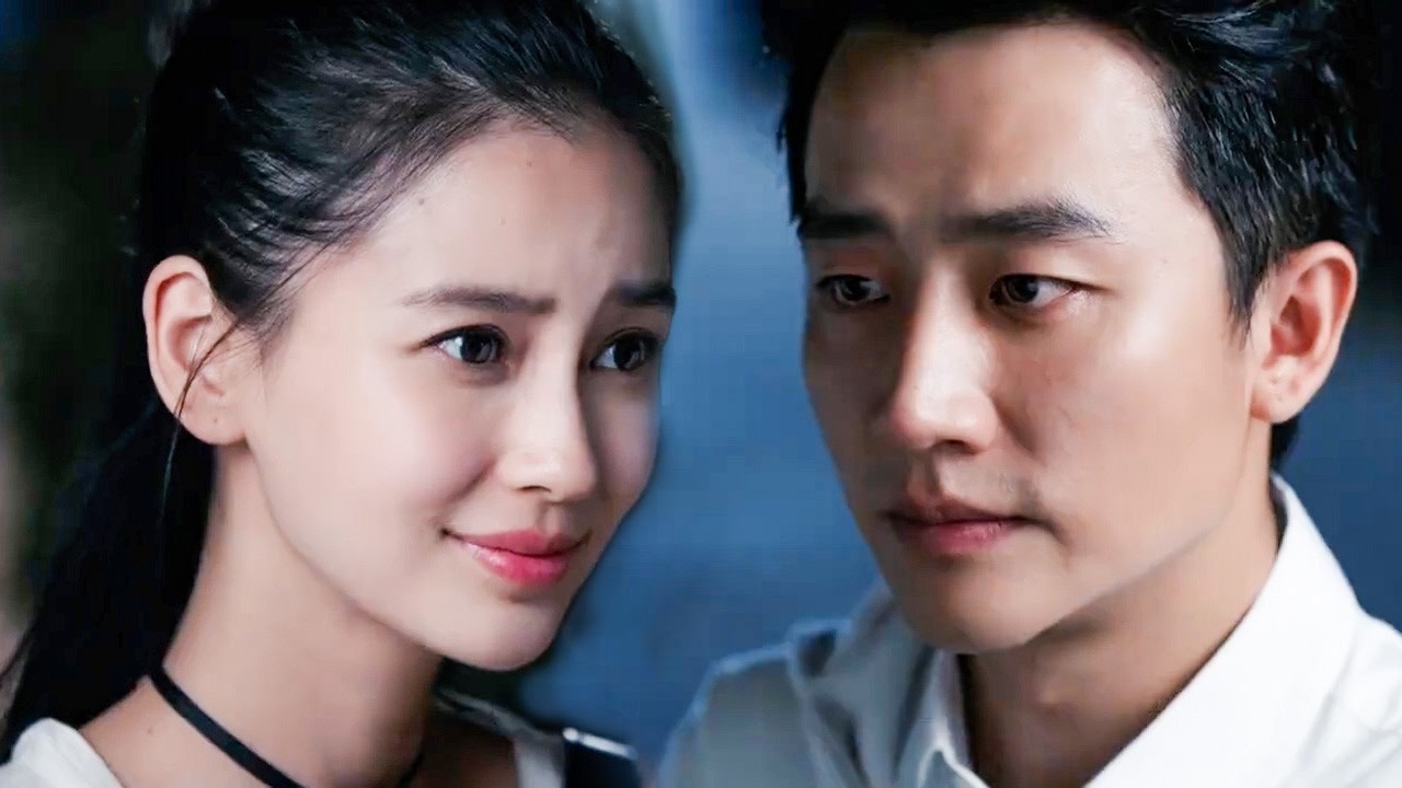 霸總蓄謀已久深情告白，下一秒灰姑娘當場愣住！💕#创业时代 #Entrepreneurial Age#angelababy #黄轩 #都市 #心動追劇社