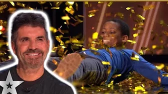 GOLDEN BUZZER is one of the BEST VOICES Simon's ever heard