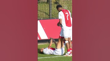 This assist from Sean Steur is absolutely magnificent! 😍