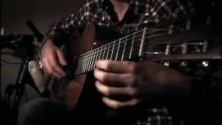 Video thumbnail of "Heroes Of Might And Magic IV - Dirt Theme Classical Guitar Cover"