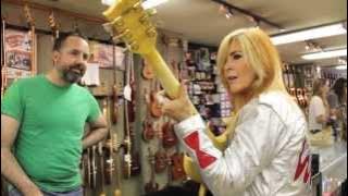 Guitar Shopping with LITA FORD on Metal Injection