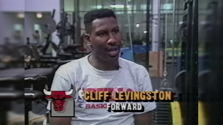 Bulls' Sidekicks Dennis Hopson and Cliff Levingsto...
