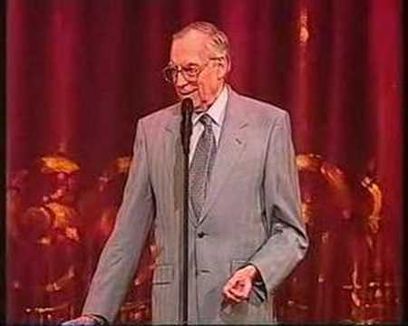 Larry Grayson