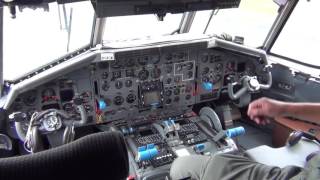 Transall: Blick in Cockpit und Laderaum - Abheben im mächtigen Bundeswehr-Flugzeug