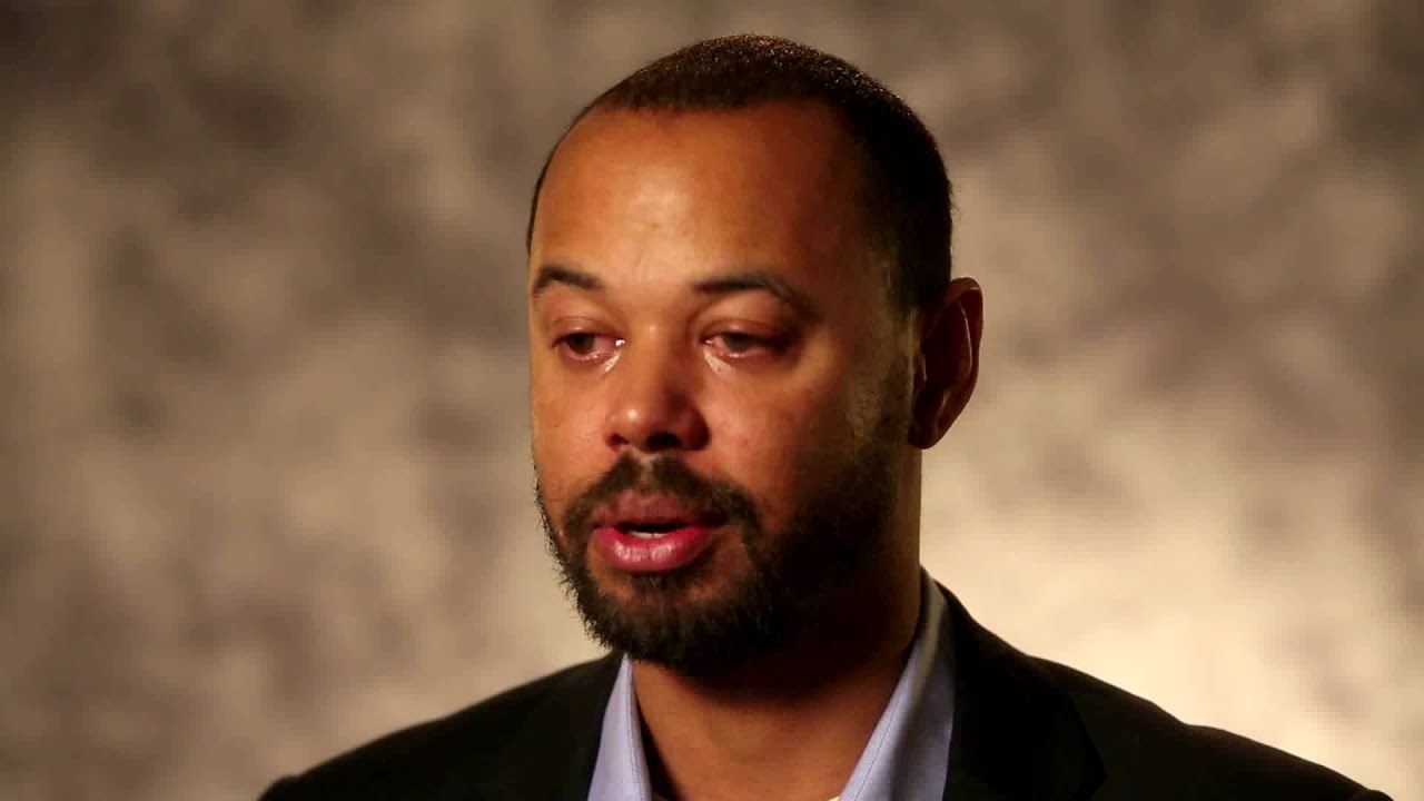 everytown for gun safety volunteer Khary Penebaker - End Gun Violence