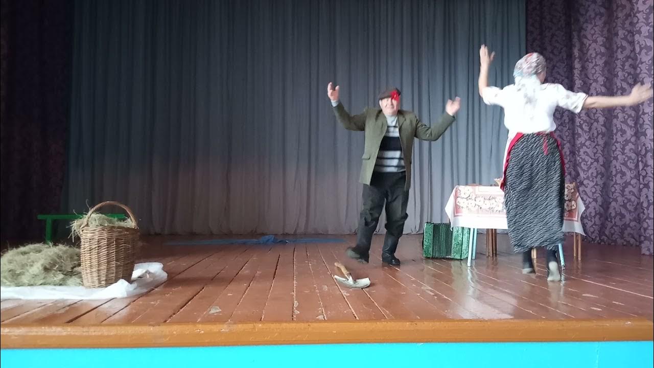Инсценировка песни катюша. Песенки инсценировки. Инсценировка в землянке. Народные песни инсценировка. Народные песни инсценировка.