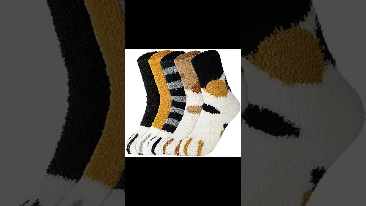 Revolutionary Cat Toy: Interactive Feather Mat That Tracks Your Cat's Playtime!