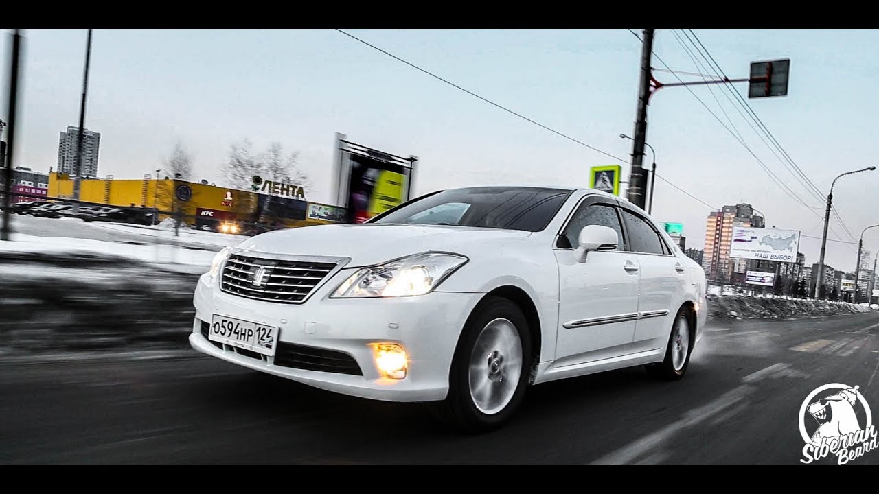 Toyota crown 200