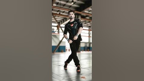 ai art | hybrid deforum | stable diffusion | funky dance | iron man | bear | cat