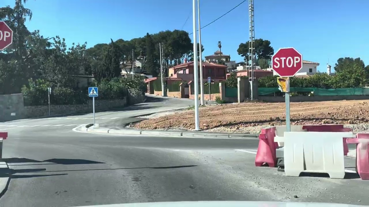 Jueves y aún continuamos con vientos conduciendo y comentando 