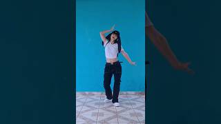 NewJeans (뉴진스) - OMG - Dance Cover by Frost! #shorts