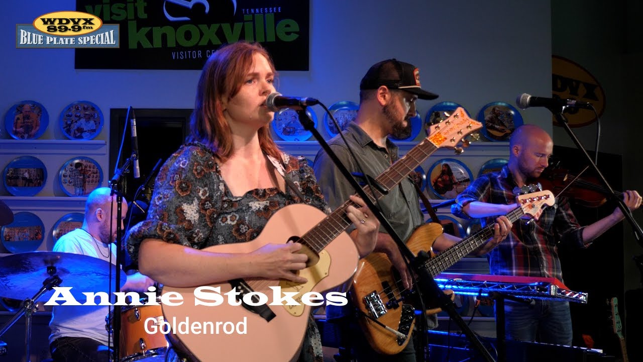 在 YouTube 上观看 Annie Stokes - Goldenrod (Live on The WDVX Blue Plate Special)