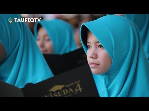 🔴13.-ikrar-alumni-|-wisuda-pesantren-fajrussalam-2019