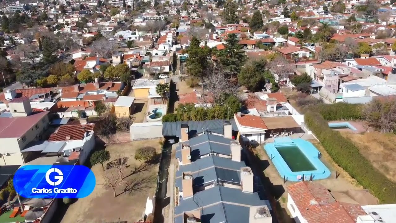 OPORTUNIDAD EN VENTA!! Casa ubicada en barrio La Cuesta, Villa Carlos