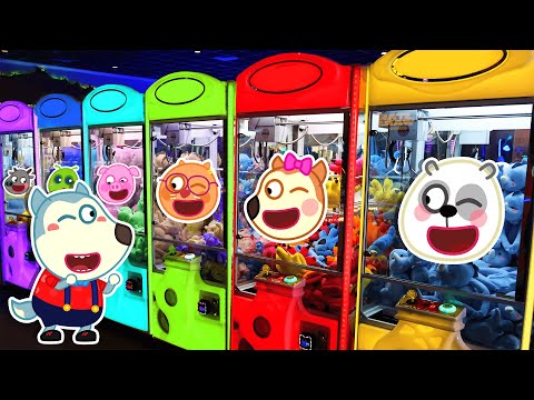 Lycan Plays with Colorful Vending Machines for Babies 🌟 Lycan Arabic Funny Stories For