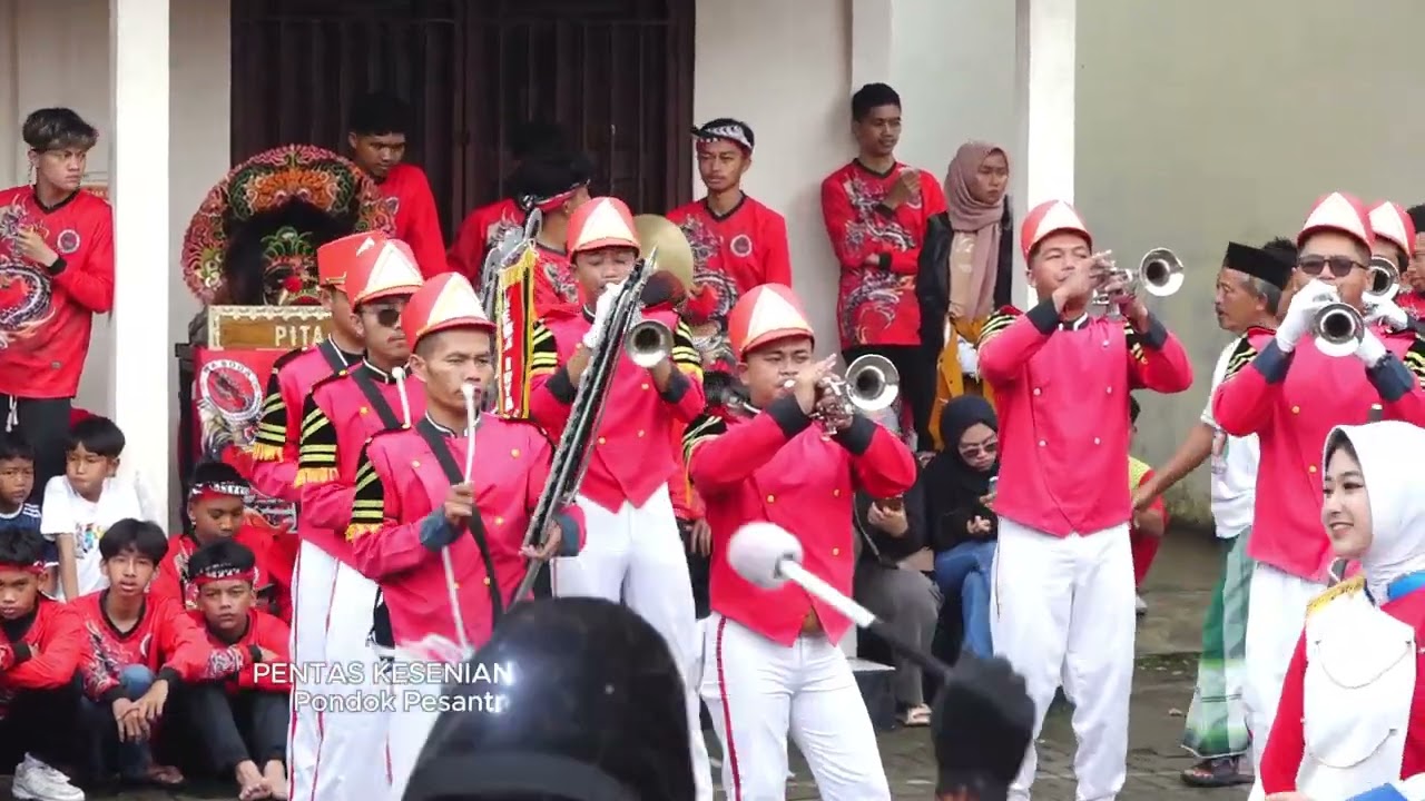 Penampilan Drumband - PP Al-Ikhlas
