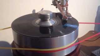 MAGNETIC BEARING TURNTABLE + Magnetic Bearing Tonearm by Robert Fuchs
