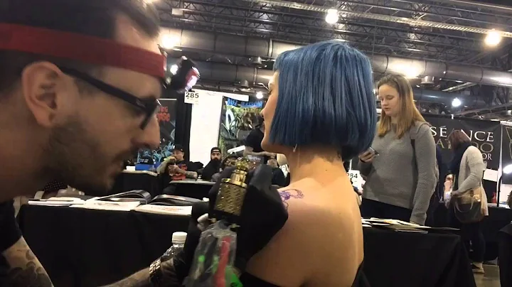 Woman gets tattoo in less than a minute