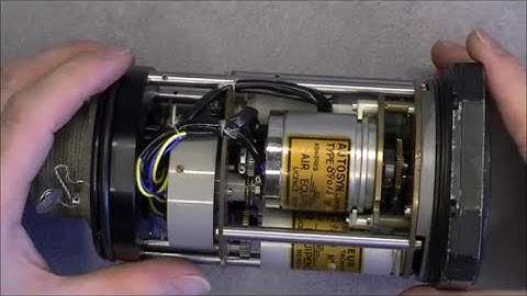 Avionics teardown ID-307/ARN Radio Bearing indicator