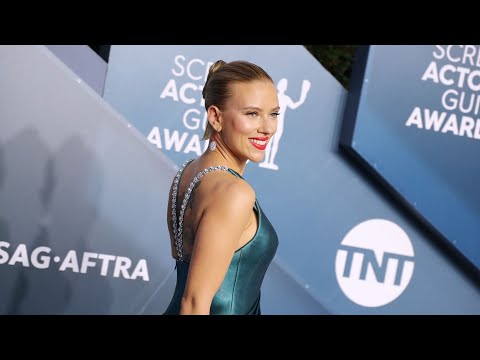 Video: Scarlett Johansson reicht die Scheidung ein