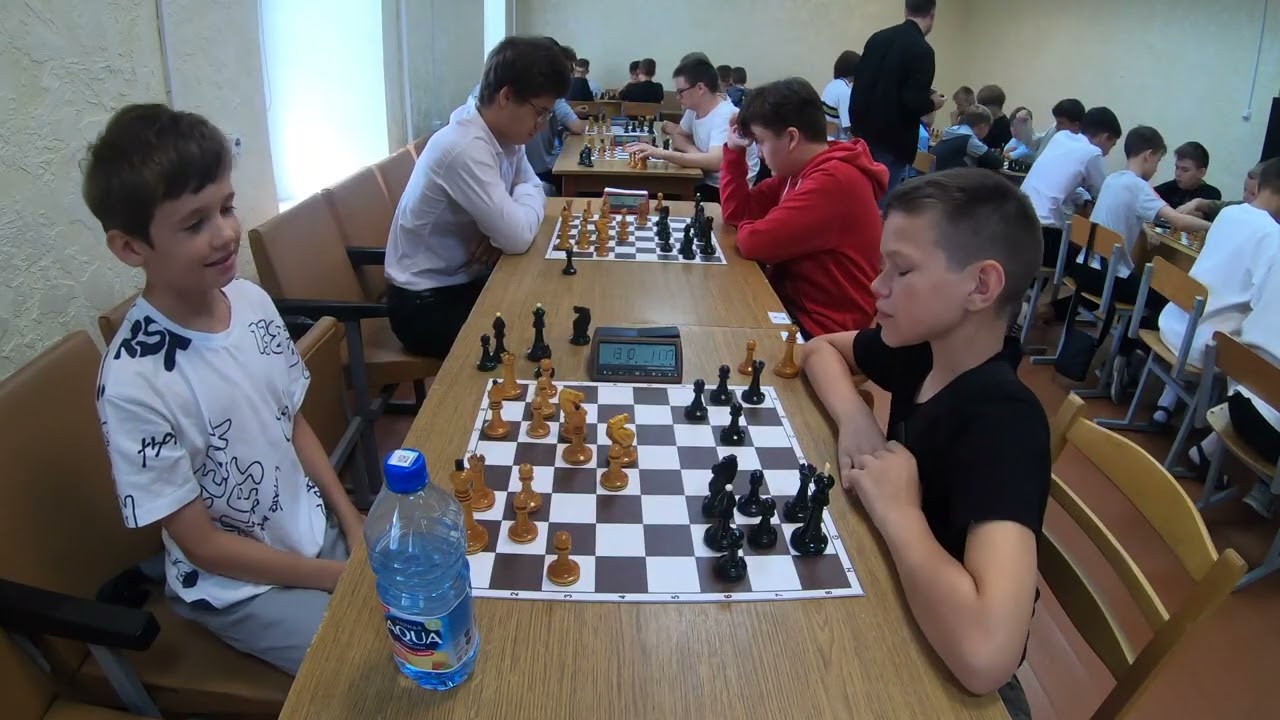ЮХНИК - ВАЛАХ. Шахматный турнир в Берёзе 2025. 3 тур. 1 стол (полная партия)