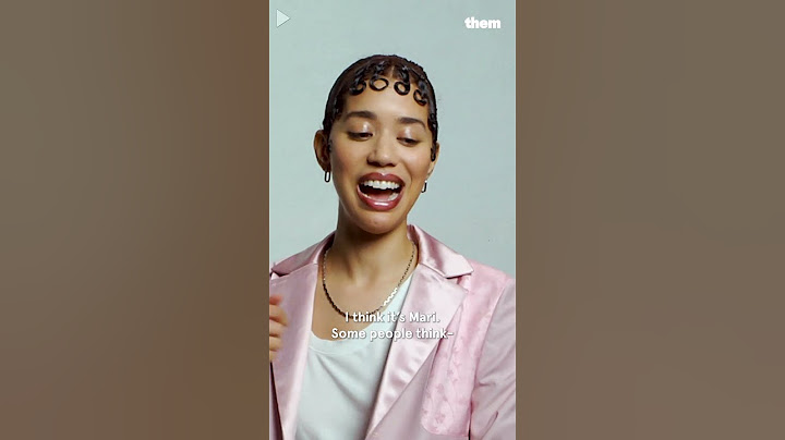 Who dies in the first episode of 'Yellowjackets'? Jasmin Savoy Brown Gives Food for Thought 😬