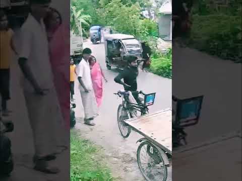 অটোভ্যান ও কাভার্ডভ্যানের মুখোমুখি সংঘর্ষে চাচি ও ভাতিজিসহ ২জন নিহত ও আহত ৫